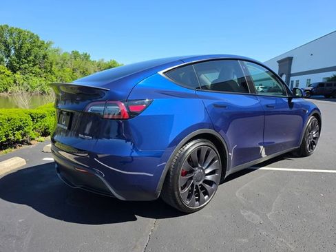 Used 2023 Tesla Model Y Performance AWD/4WD image 7