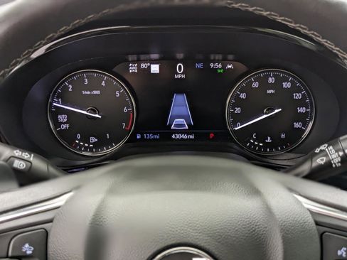 Used 2023 Buick Envision Avenir image 40