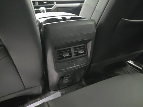 New 2025 Chevrolet Colorado LT w/ LT Convenience Package image 21