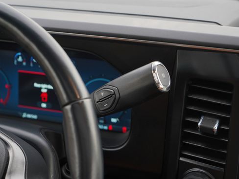 Used 2024 Ford F250 Platinum image 19