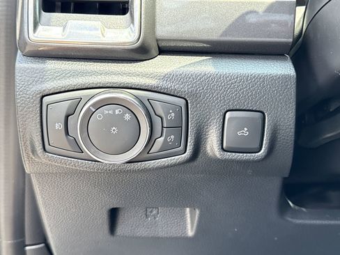 Used 2019 Ford Ranger Lariat w/ Equipment Group 501A Mid AWD/4WD image 13