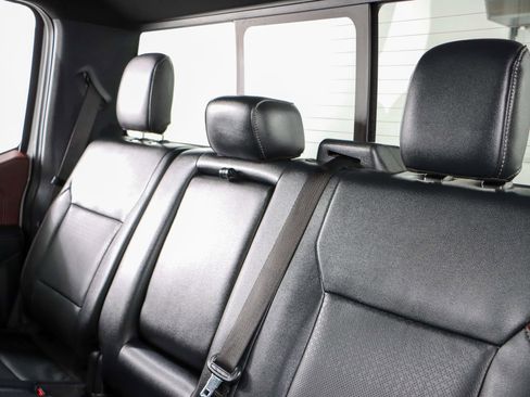 Used 2022 Ford F150 Lariat w/ Equipment Group 502A High image 28