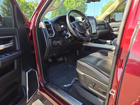 Used 2022 RAM 2500 Laramie AWD/4WD image 10