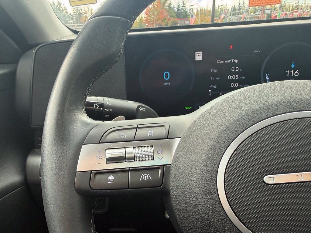 Certified 2024 Hyundai Kona SEL FWD image 25