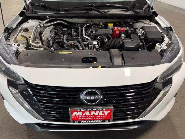 Used 2025 Nissan Sentra SV FWD image 9