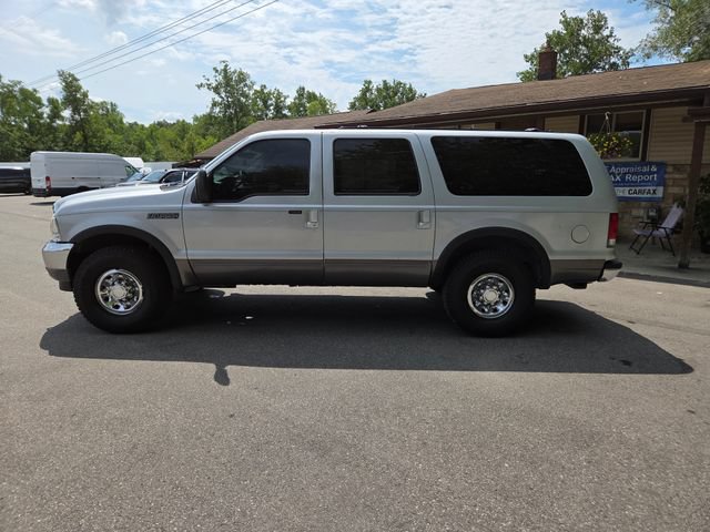 Used 2001 Ford Excursion XLT RWD image 3