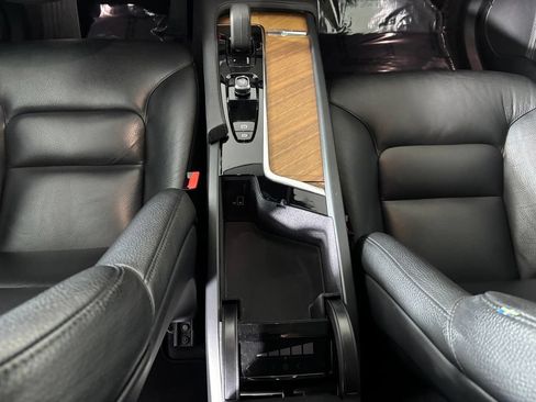 Used 2022 Volvo XC90 T8 Inscription Expression AWD/4WD image 28