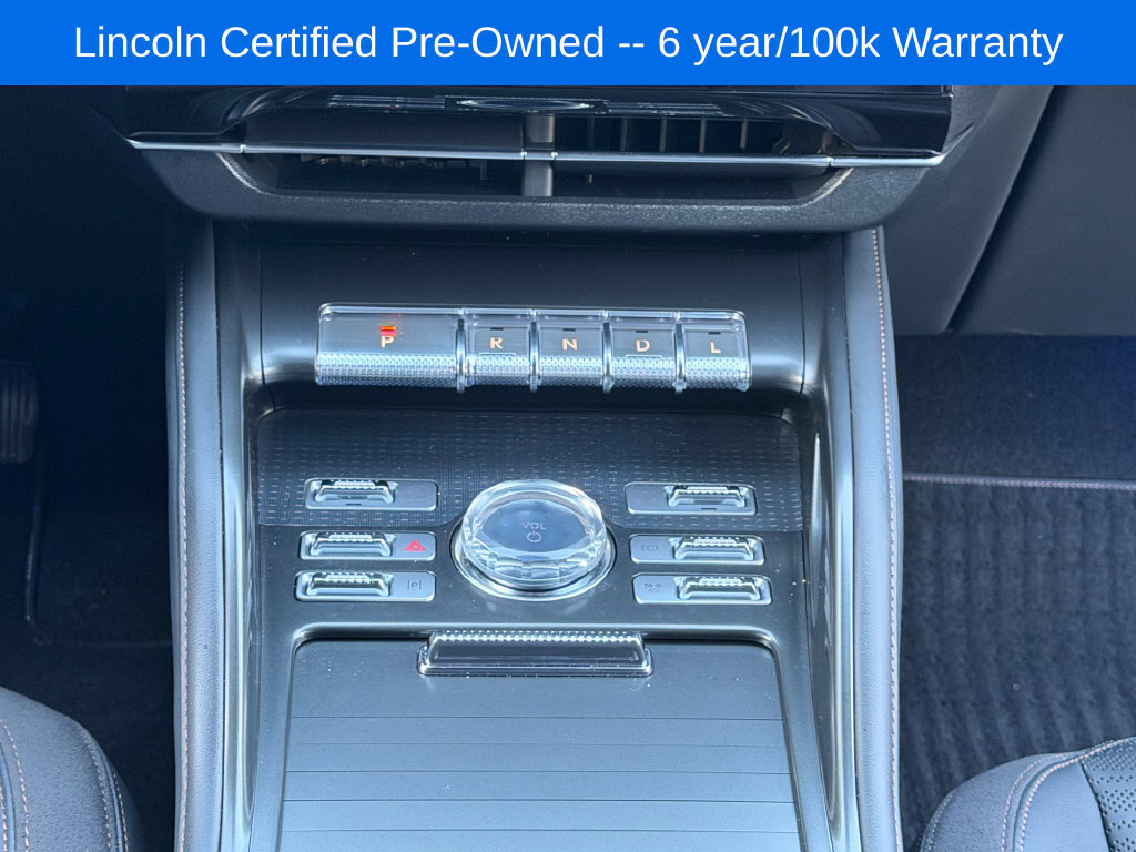 Used 2025 Lincoln Nautilus Reserve w/ Jet Appearance Package AWD/4WD image 13
