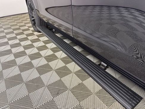 New 2025 Lincoln Navigator Reserve w/ Jet Appearance Package image 32