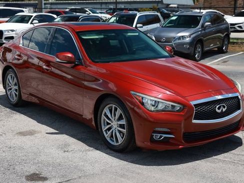 Used 2014 INFINITI Q50 Premium w/ All Weather Package RWD image 18