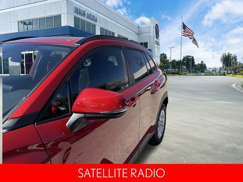 Used 2023 Toyota Corolla Cross LE image 12