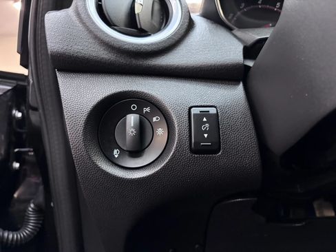 Used 2015 Ford Fiesta ST FWD image 15
