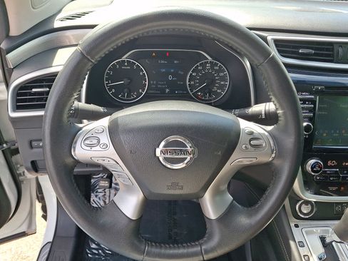Used 2018 Nissan Murano SV w/ Premium Package FWD image 22