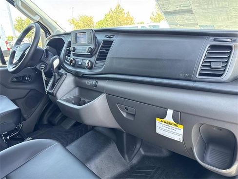 New 2025 Ford Transit 250 148 Medium Roof image 24