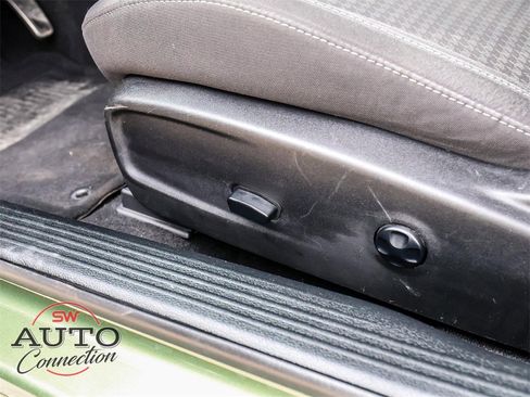 Used 2019 Dodge Challenger SXT image 20