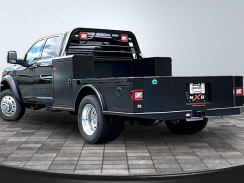 New 2026 RAM 4500 Tradesman AWD/4WD image 3