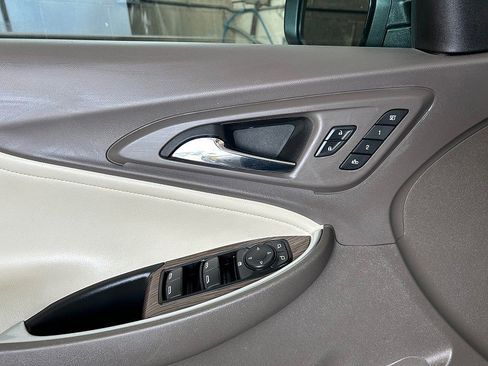 Used 2024 Chevrolet Malibu LT image 30