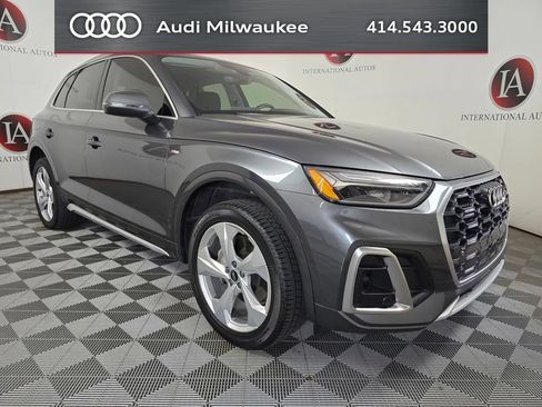Used 2023 Audi Q5 2.0T Premium Plus w/ Premium Plus Package AWD/4WD image 1