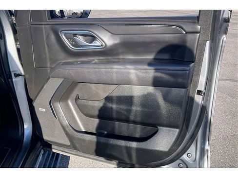 Used 2022 GMC Yukon XL AT4 w/ AT4 Premium Plus Package image 26