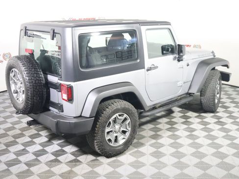 Used 2015 Jeep Wrangler Rubicon w/ Connectivity Group AWD/4WD image 4