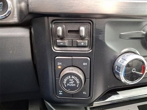 Used 2023 Ford F250 Lariat w/ Lariat Ultimate Package image 27