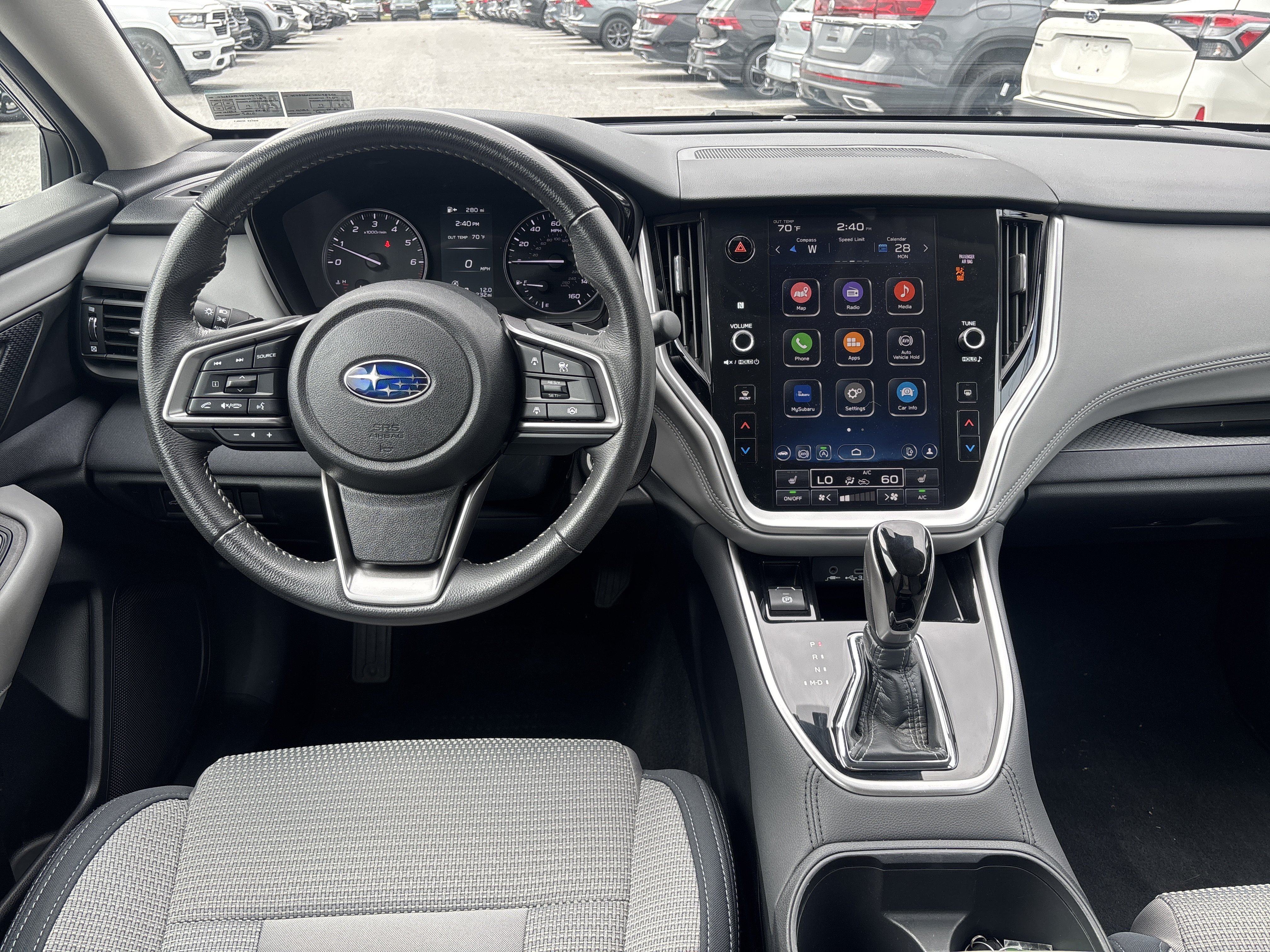 Used 2024 Subaru Outback Premium AWD/4WD image 2