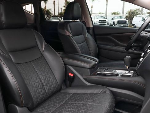 Used 2021 Nissan Murano Platinum w/ Cargo Package image 37