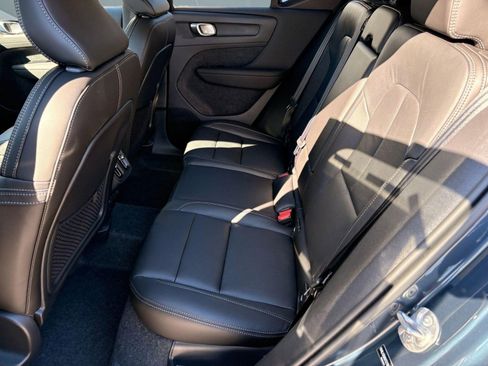 New 2026 Volvo XC40 B5 Core w/ Climate Package image 15