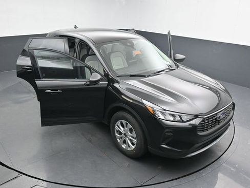 New 2026 Ford Escape Active w/ Cold Weather Package image 34