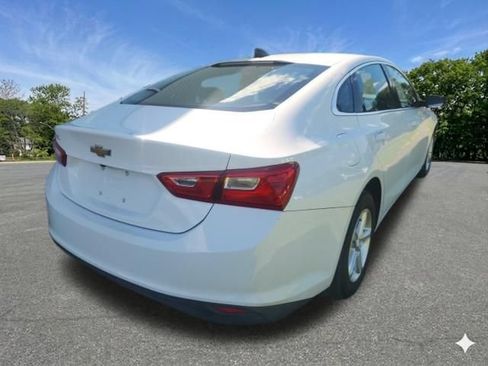 Used 2024 Chevrolet Malibu LS FWD image 6