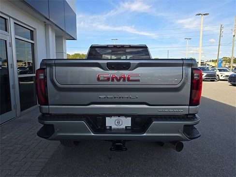 New 2025 GMC Sierra 2500 Denali w/ Max Trailering Package image 7