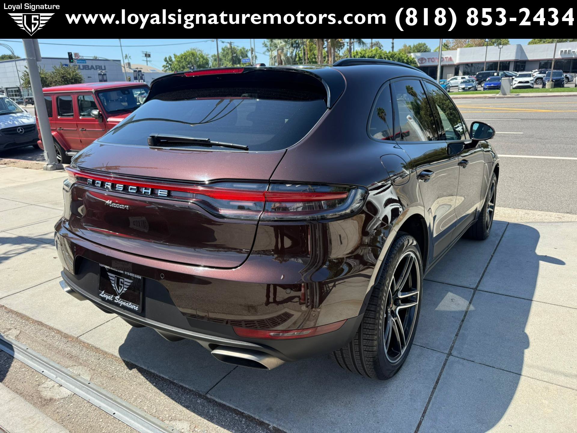 Used 2021 Porsche Macan AWD/4WD image 6