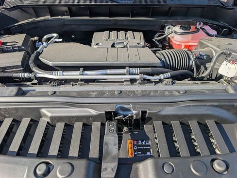 New 2026 Chevrolet Silverado 1500 LT AWD/4WD image 4