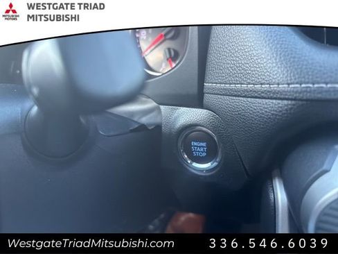 Used 2021 Toyota RAV4 XLE image 17