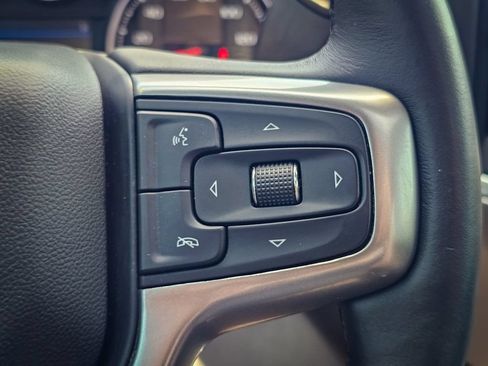 Used 2022 Chevrolet Silverado 1500 LTZ w/ LTZ Premium Package AWD/4WD image 23