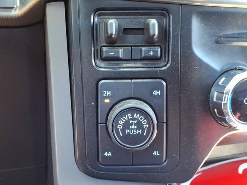 Used 2024 Ford F150 Lariat w/ Equipment Group 502A High AWD/4WD image 25