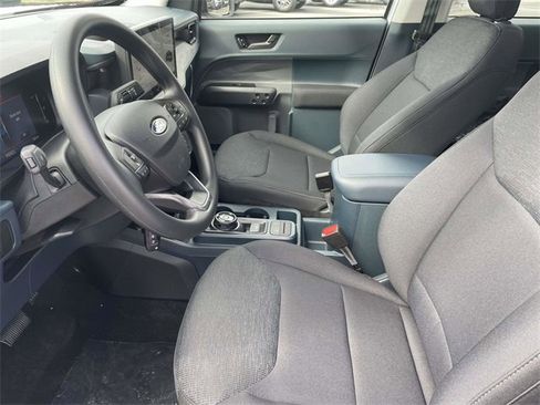 New 2025 Ford Maverick XL image 8