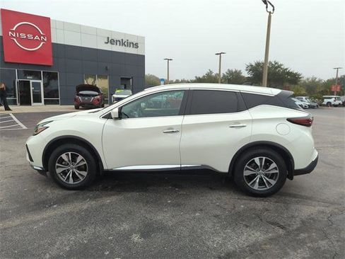 Certified 2022 Nissan Murano S image 7