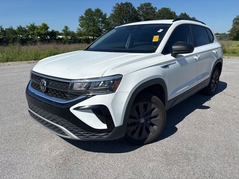 Used 2022 Volkswagen Taos S w/ IQ Drive S Package FWD image 5