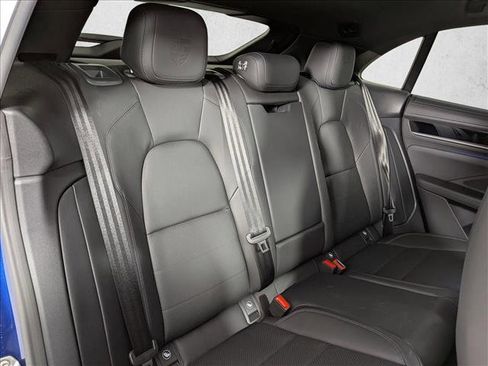 New 2024 Porsche Macan 4 Electric image 23