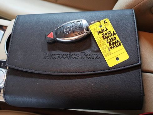 Used 2012 Mercedes-Benz C 250 Sedan w/ Premium 1 Pkg image 30