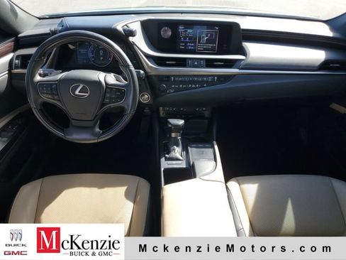 Used 2019 Lexus ES 350 w/ Premium Package FWD image 26