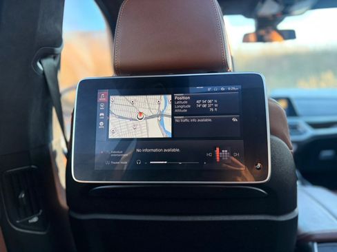 Used 2020 BMW X7 xDrive40i w/ M Sport Package image 39