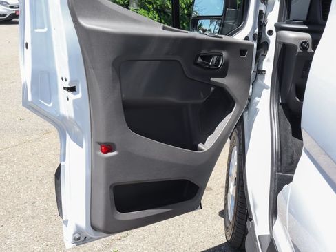 Used 2024 Ford Transit 350 XLT RWD image 20
