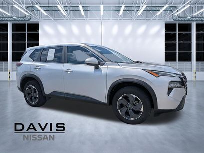 Used 2025 Nissan Rogue SV