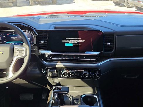 New 2026 Chevrolet Silverado 1500 LT w/ Leather Package image 14