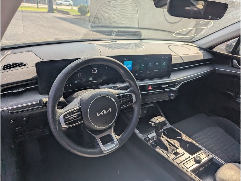 Used 2025 Kia K5 LXS FWD image 10
