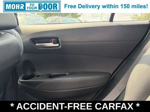 Used 2023 Toyota Corolla Cross XLE w/ Convenience Package AWD/4WD image 44