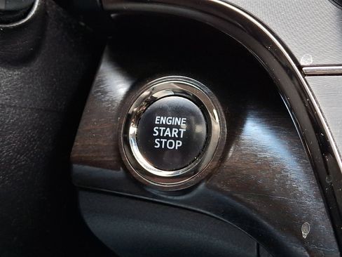 Used 2016 Toyota Avalon Limited w/ Protection Package FWD image 23