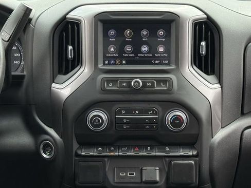 Used 2023 Chevrolet Silverado 1500 Custom Trail Boss image 19